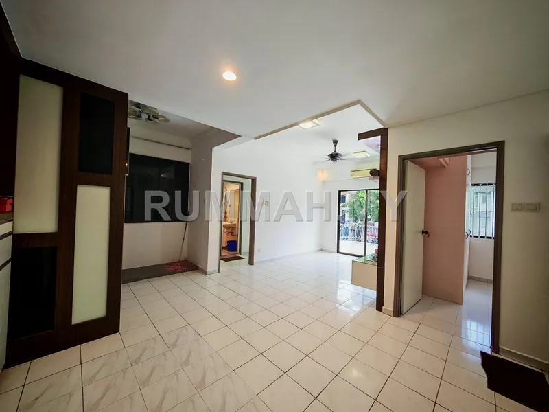 Vista Condominium Nice Renovated Well Maintain Unit