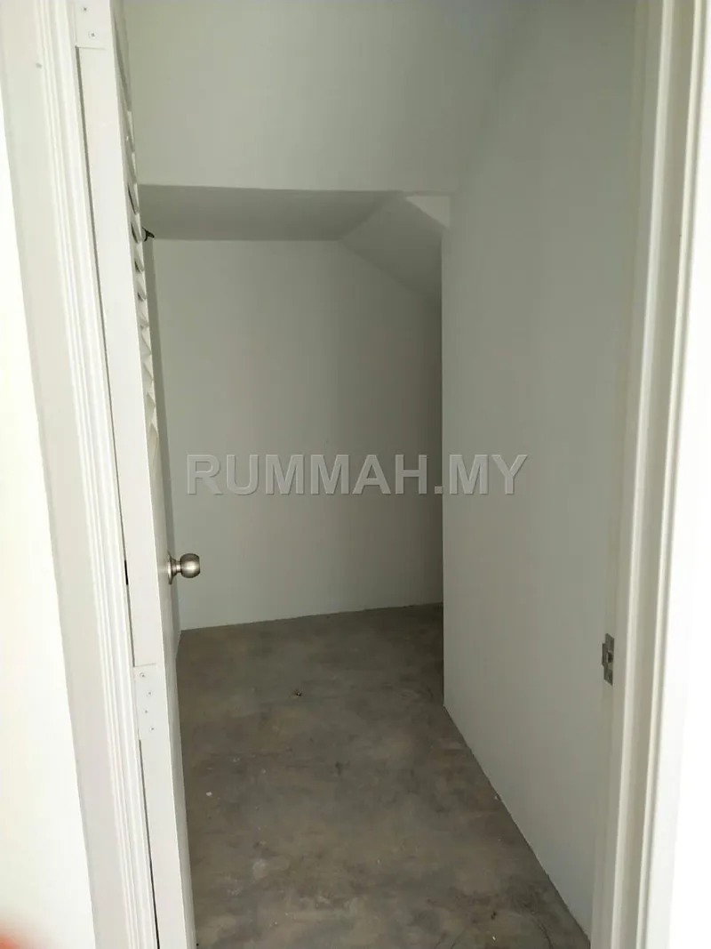 house in Bayan Lepas, Penang — photo 2