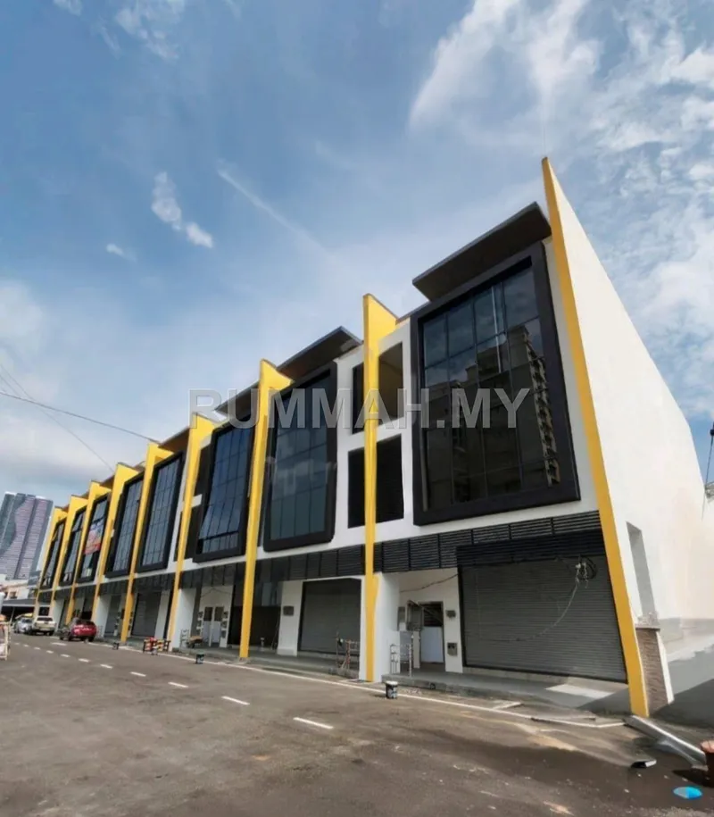 3-Storey Shop Office for Rent @ Bukit Jambul, Penang | Private Lift