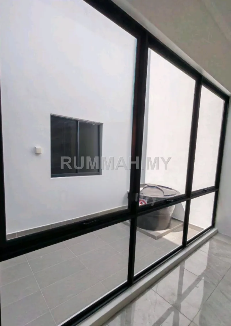 commercial in Bukit Jambul, Penang — photo 3