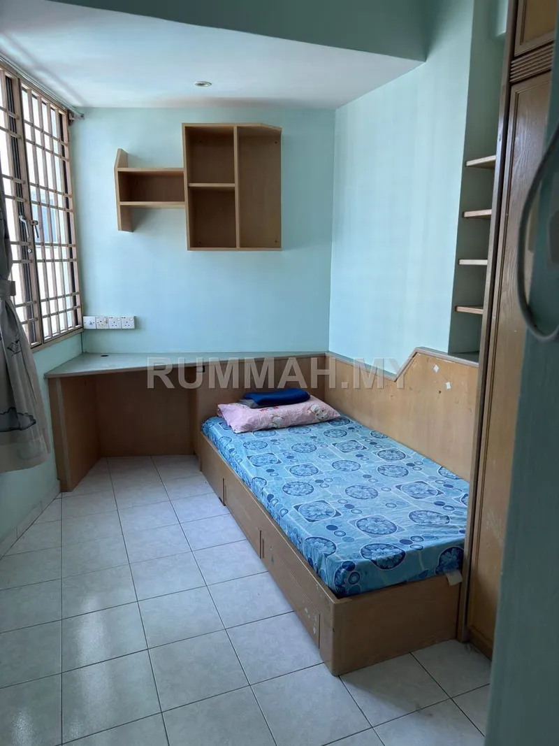 condo in Gelugor, Penang — photo 3