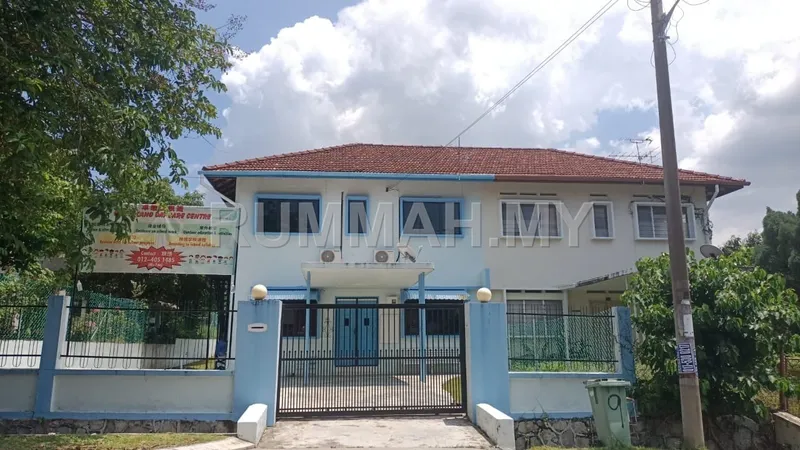 Semi-Detached House for Sale @ Tg Bunga, Penang | Freehold