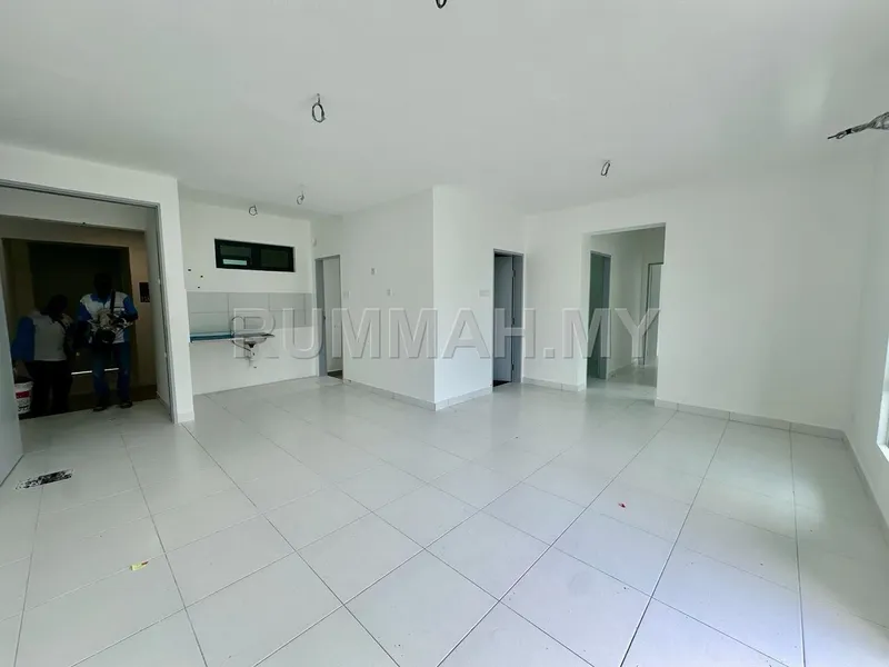 3-bedroom condo in Bayan Lepas, Penang for rent — The Terraces Condo @ Bayan Lepas , Corner Unit