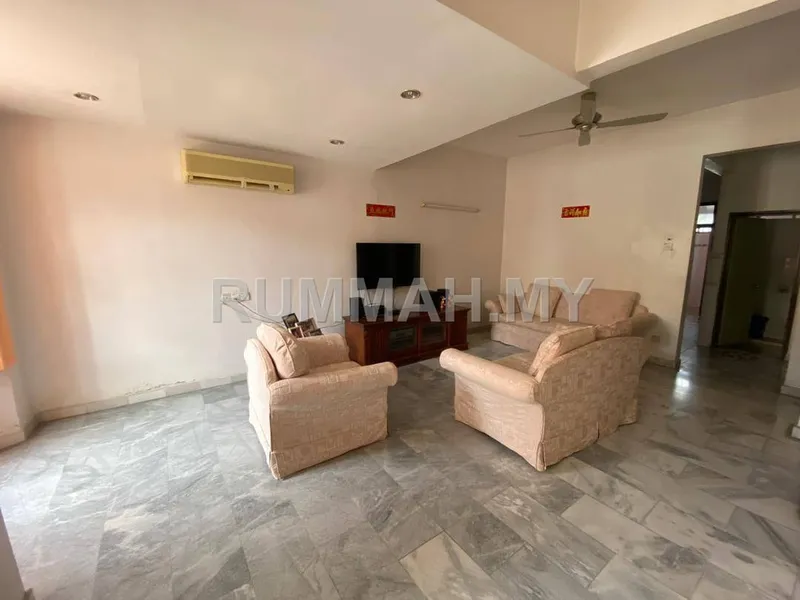 4-bedroom house for sale in Sungai Nibong, Penang