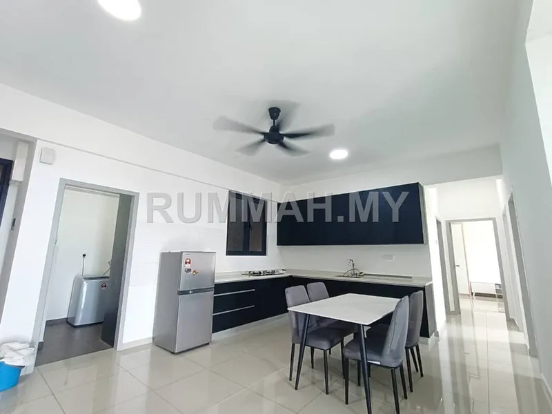 condo in Sungai Ara, Penang — photo 2