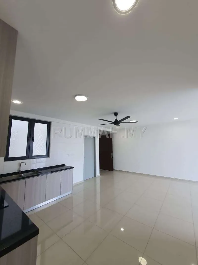 condo in Sungai Ara, Penang — photo 2