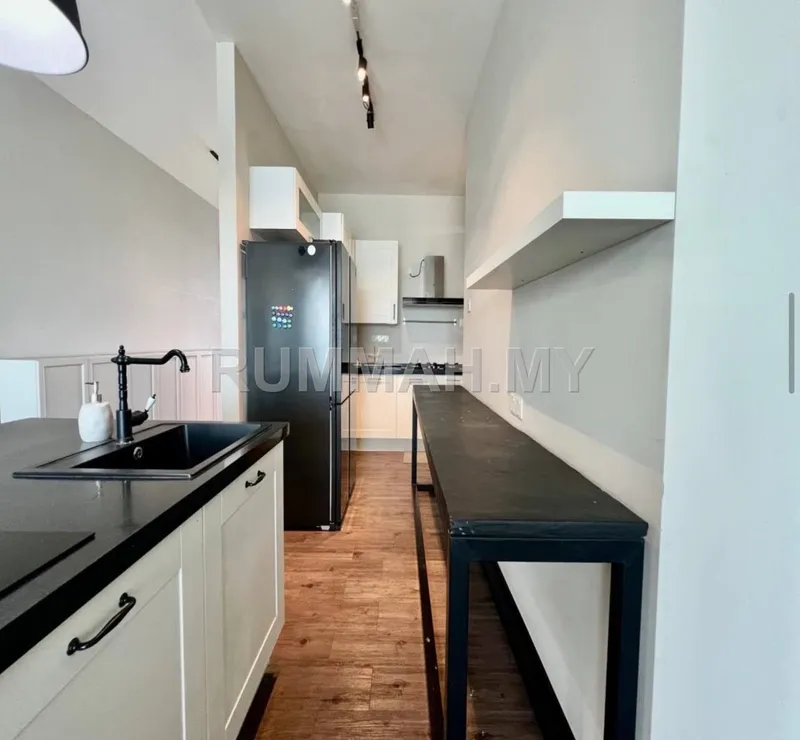 condo in Gelugor, Penang — photo 3