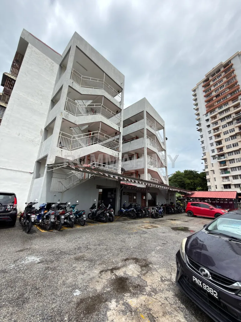 condo in Sungai Ara, Penang — photo 2