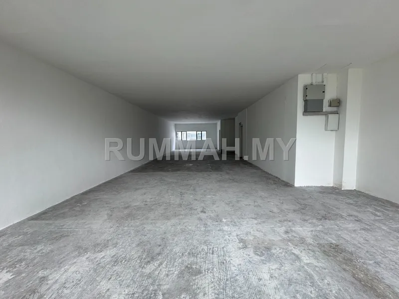 Bay Avenue @ Queensbay Bayan Lepas 1st Office Bare unit