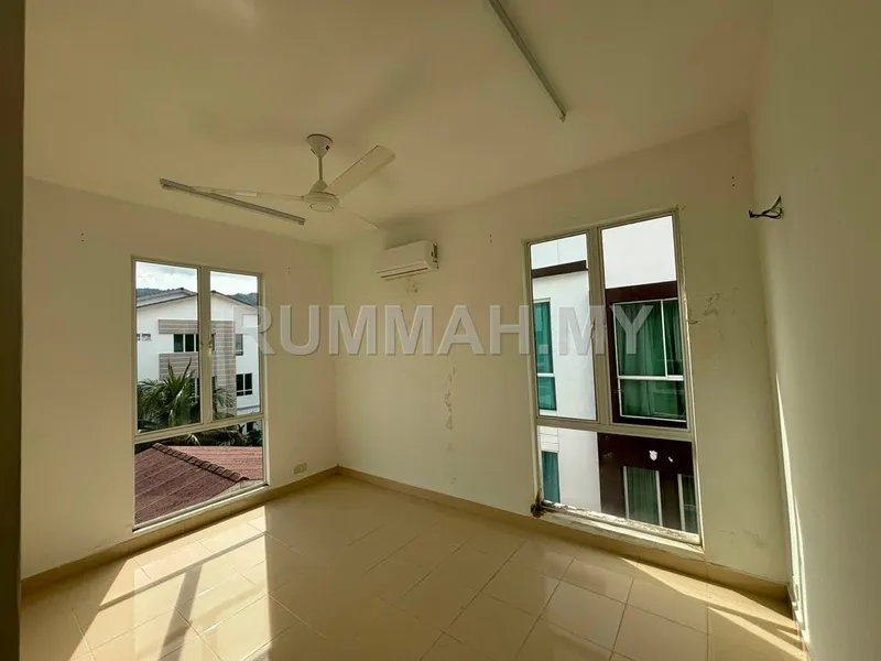 house in Jelutong, Penang — photo 3