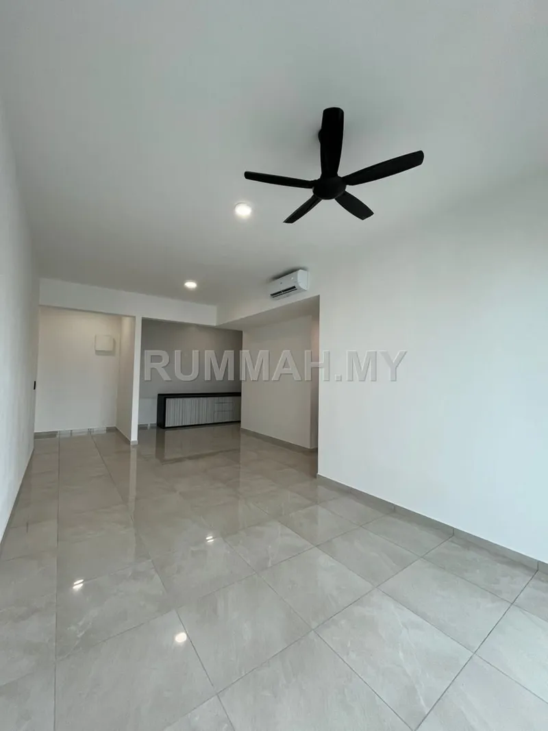 Lucerne Residence @ Bayan Lepas,Partially Furnished