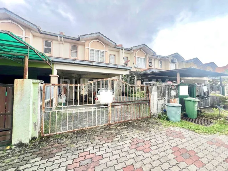 house in Kajang, Selangor — photo 2