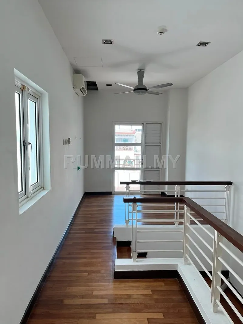 house in Jelutong, Penang — photo 2