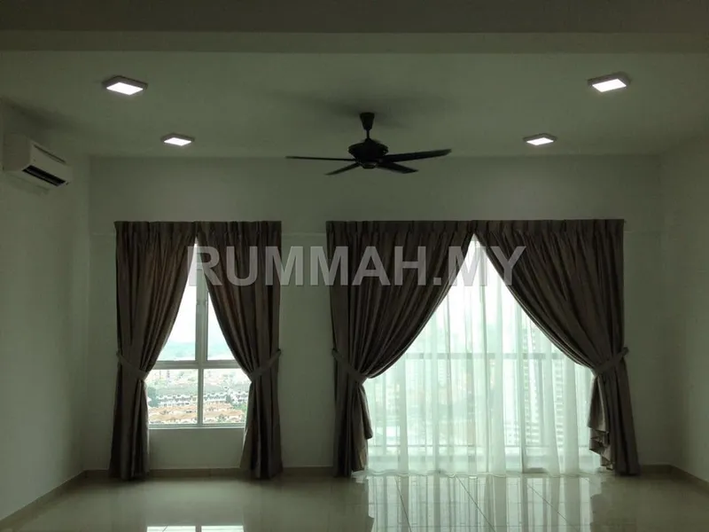 3-bedroom condo in Sungai Ara, Penang for rent — One Imperial @ Sungai Ara, 2 Car Parks