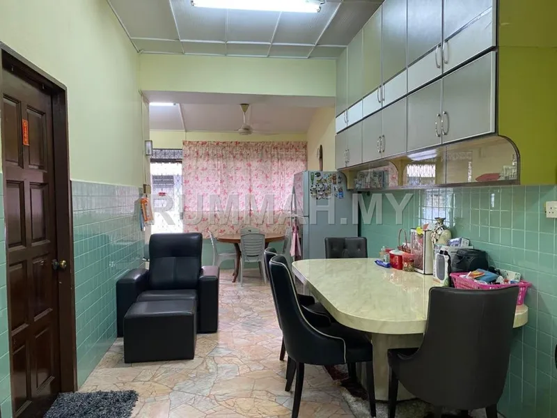 house in Jelutong, Penang — photo 3