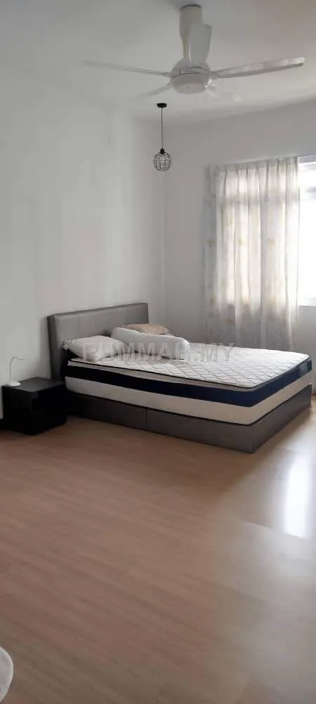 condo in Gelugor, Penang — photo 3