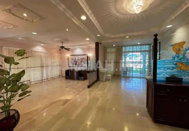 house in Gelugor, Penang — photo 3