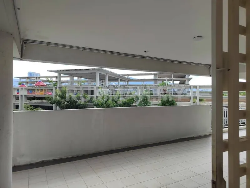 condo in Jelutong, Penang — photo 3