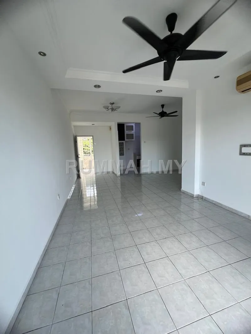 condo in Sungai Ara, Penang — photo 2