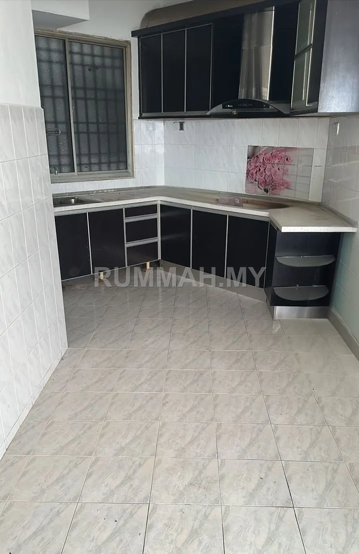 condo in Jelutong, Penang — photo 2