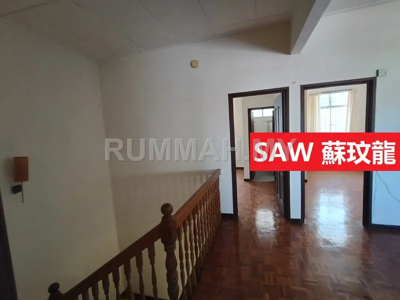 house in Gelugor, Penang — photo 3