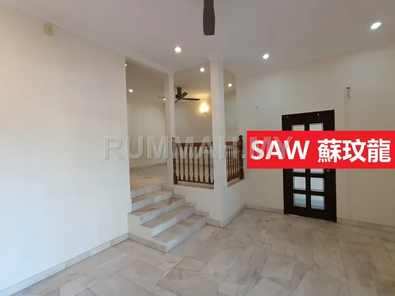 4-bedroom house in Gelugor, Penang for sale — Cangkat Bukit Gambir 2 Storey Terrace Gelugor