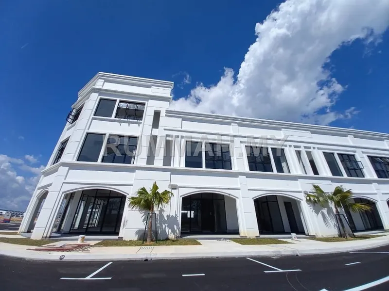 3-bedroom commercial in Batu Kawan, Penang for rent — Eco Horizon City 3 Storey Commercial Shop Office Corner Borealis Main Road Batu Kawan