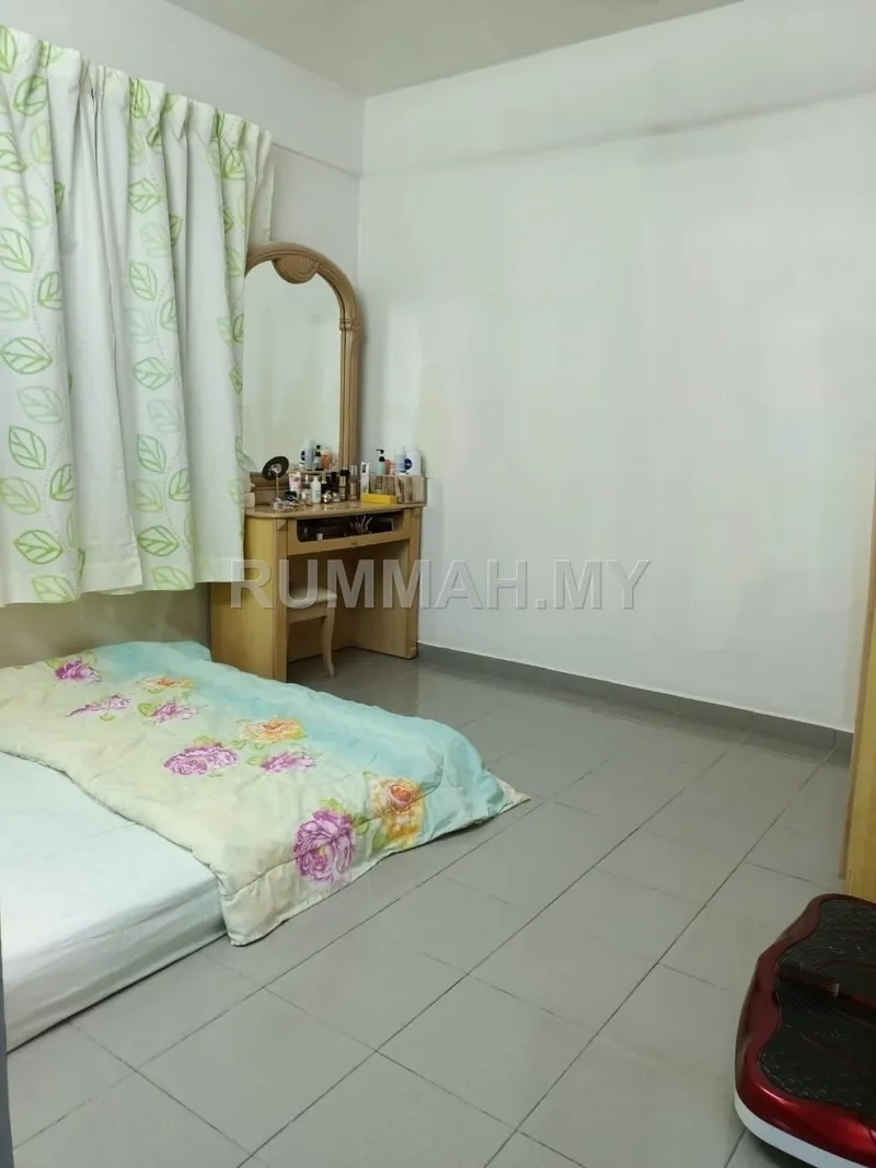 condo in Relau, Penang — photo 3