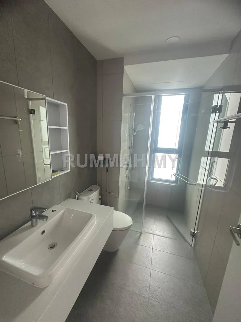 condo in Gelugor, Penang — photo 3