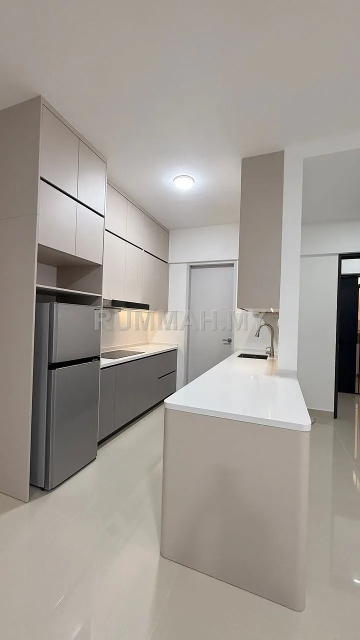 2-bedroom condo in Gelugor, Penang for rent — The Light, Mezzo | Renovated