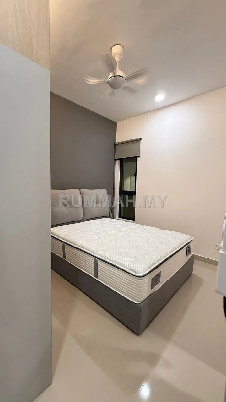 condo in Gelugor, Penang — photo 3