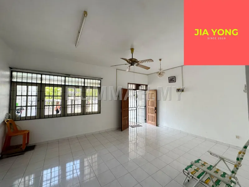 2 Storey balik pulau terrace freehold taman mutiara near botanica ct