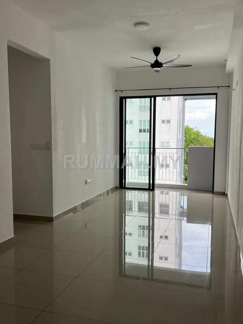 3-bedroom condo for sale in Batu Maung, Penang