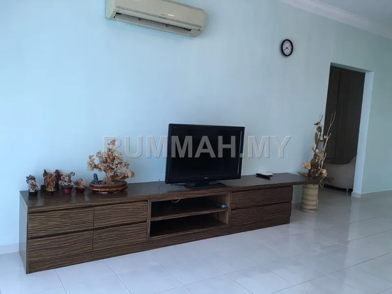 3-bedroom condo for sale in Gelugor, Penang