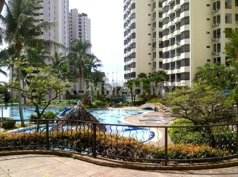condo in Gelugor, Penang — photo 2