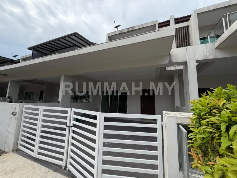 4-bedroom house for sale in Simpang Ampat, Penang