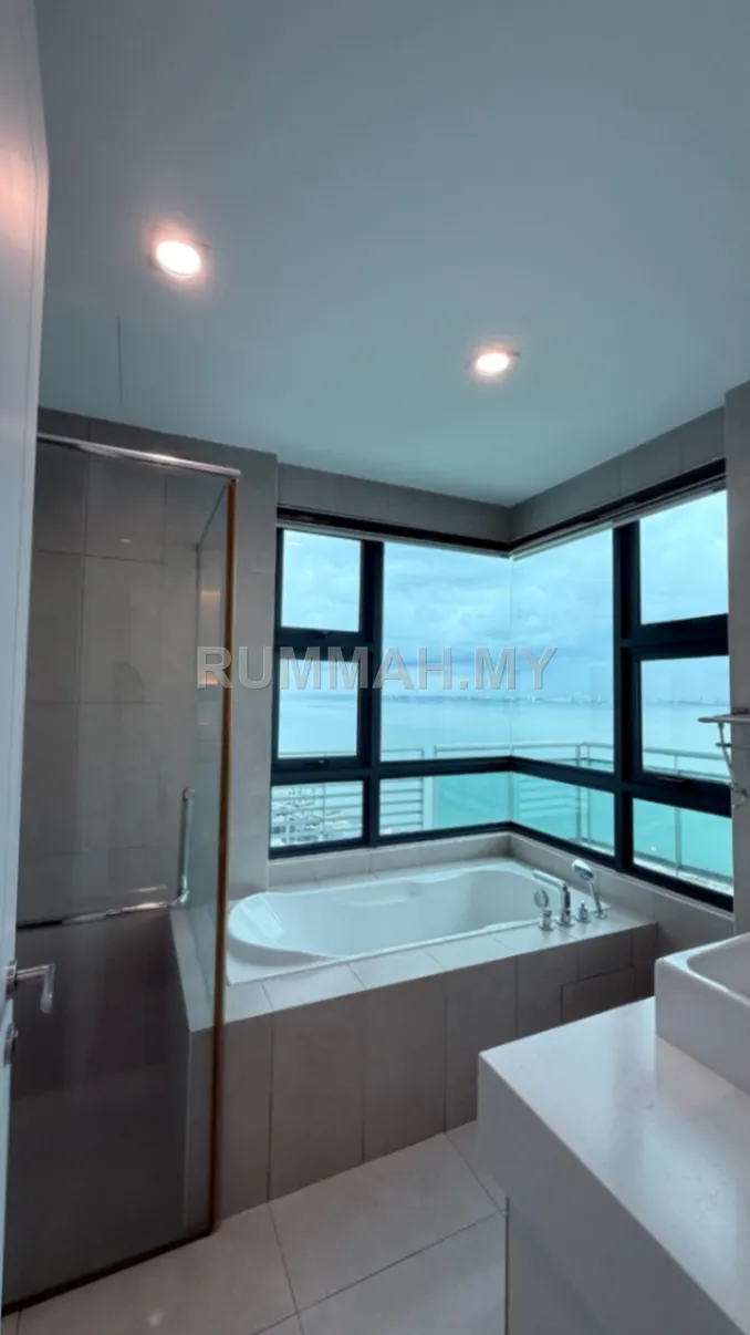 condo in Gelugor, Penang — photo 2