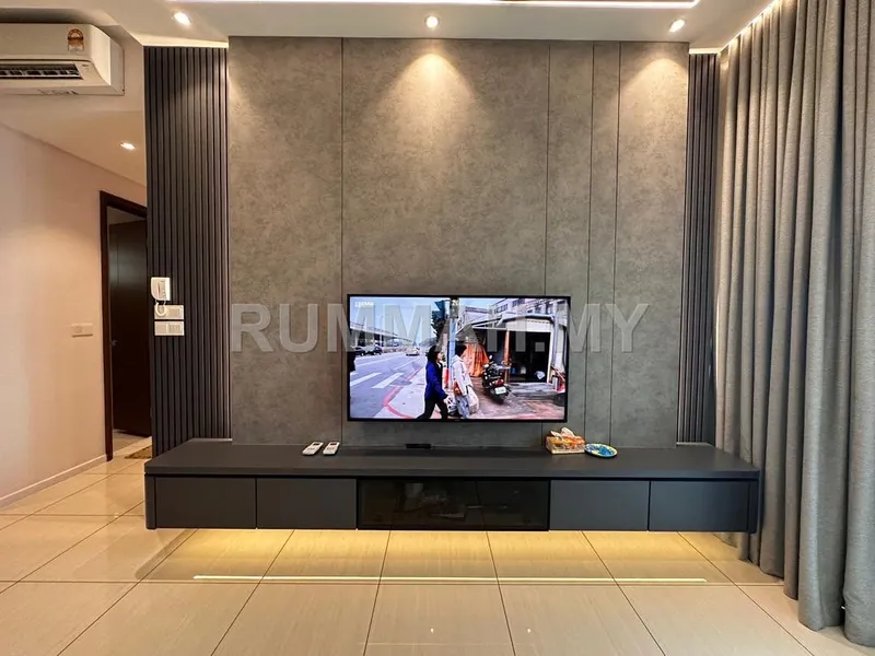 2-bedroom condo in Bayan Lepas, Penang for rent — Queens Residence for Rent @ Queens,  | Renovated