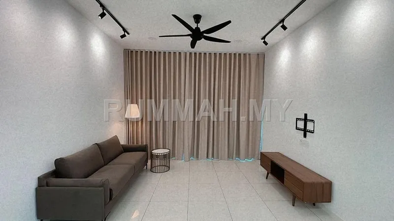 2-bedroom condo in Bayan Lepas, Penang for rent — Queens Condo for Rent @ Queens Residence, Queensbay | Fully Furnished