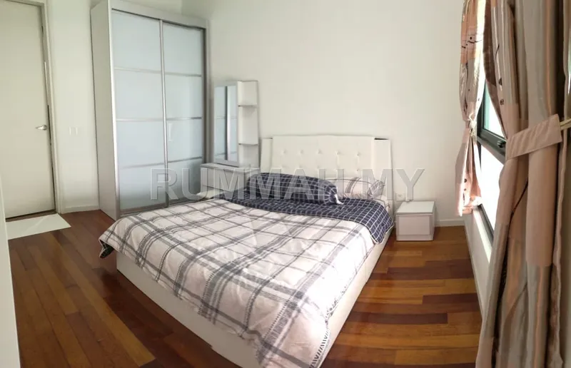 condo in Gelugor, Penang — photo 3