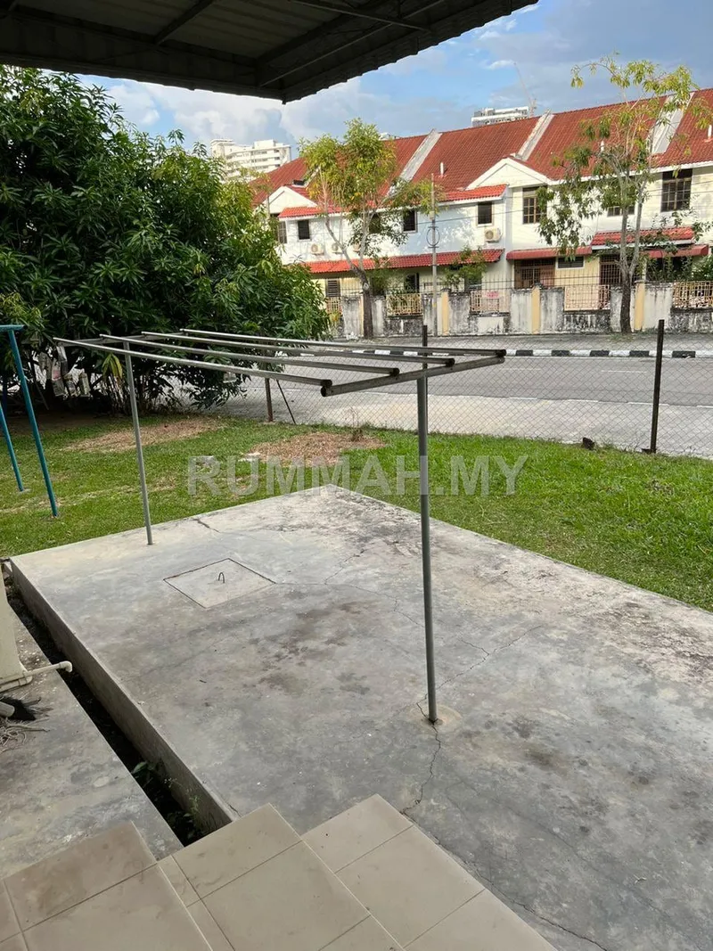 3-bedroom house for sale in Sungai Ara, Penang
