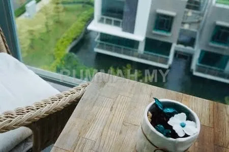 4-bedroom condo in Gelugoh, Penang for rent — Light Collect 1 for Rent @ The Light, Penang | Fully Finished