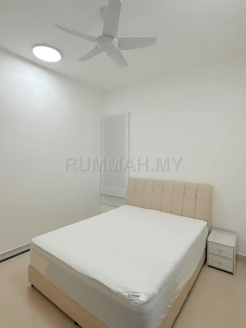 2-bedroom condo in Gelugor, Penang for sale — Mezzo the light city gelugor seaview penang bridge 