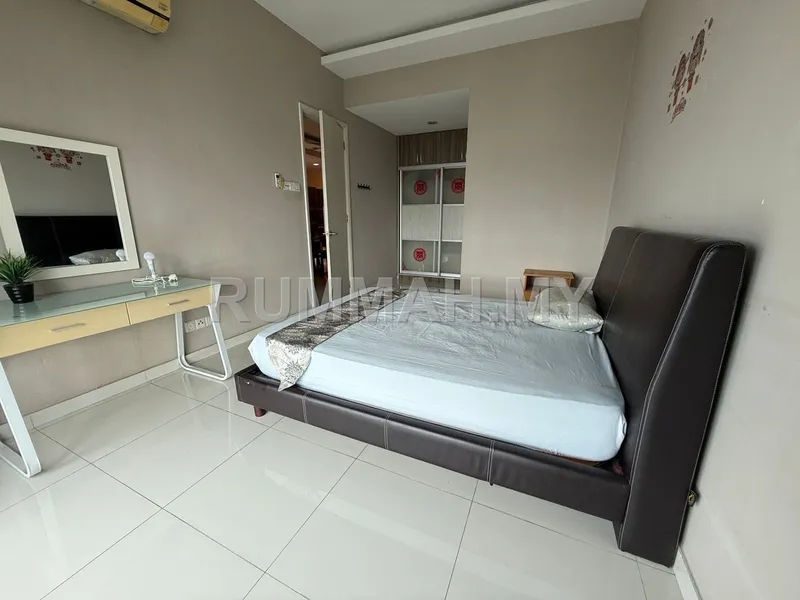 condo in Gelugor, Penang — photo 3