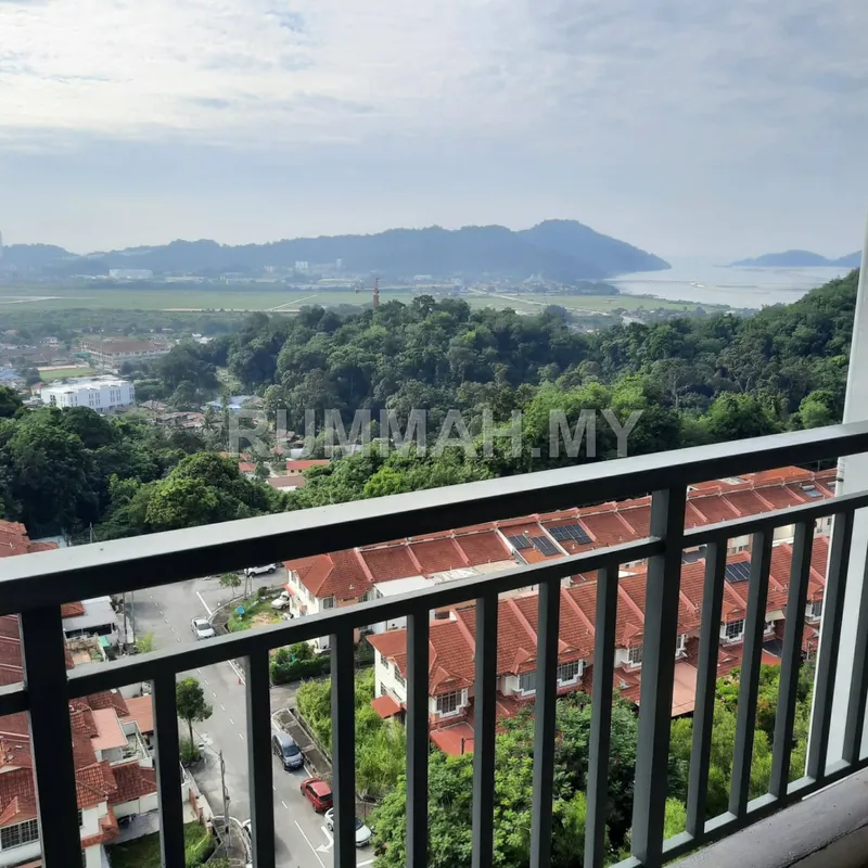 Mercury Apartment Middle Floor Seaview 775sf 1CP Original Unit Teluk Kumbar