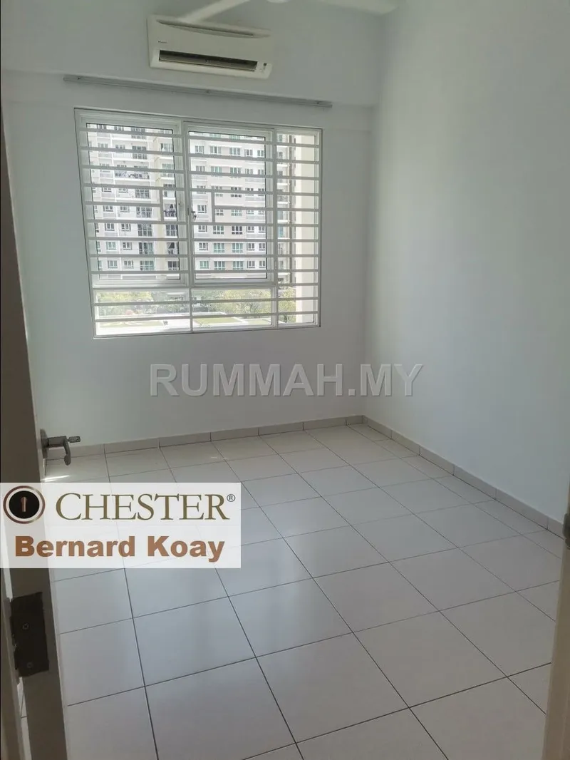 condo in Sungai Ara, Penang — photo 3