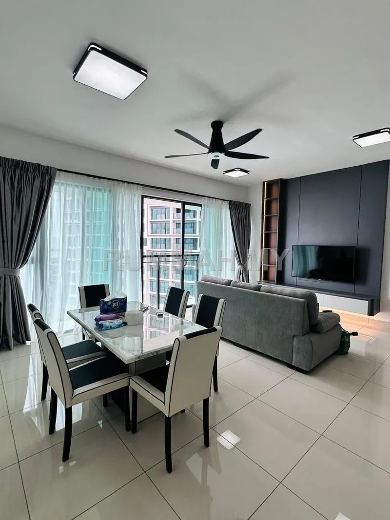 2-bedroom condo in Gelugor, Penang for rent — Condo for Rent @ The light waterfront, Gelugor | Freehold