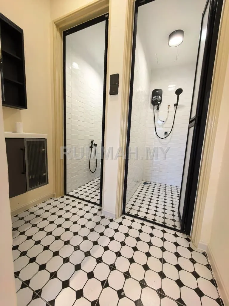 condo in Tanjung Tokong, Penang — photo 3