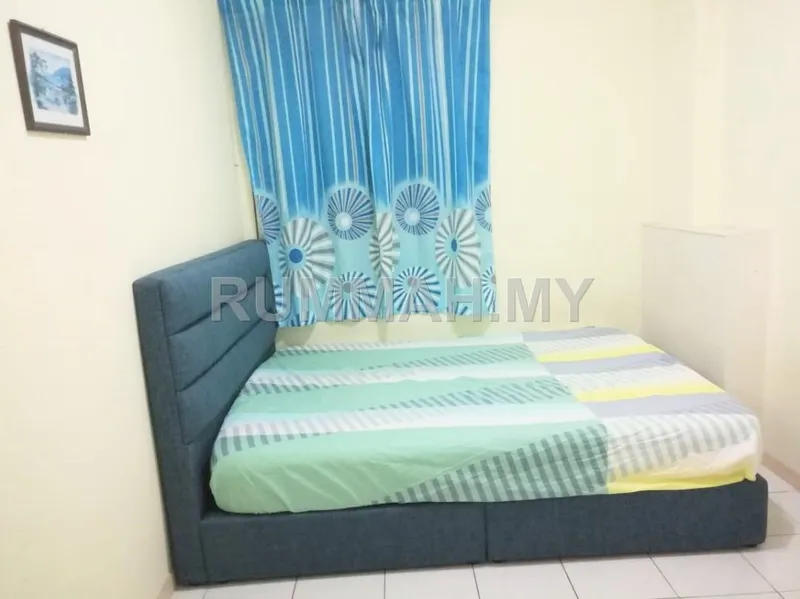 3-bedroom condo in Bayan Lepas, Penang for rent — Villa Emas 