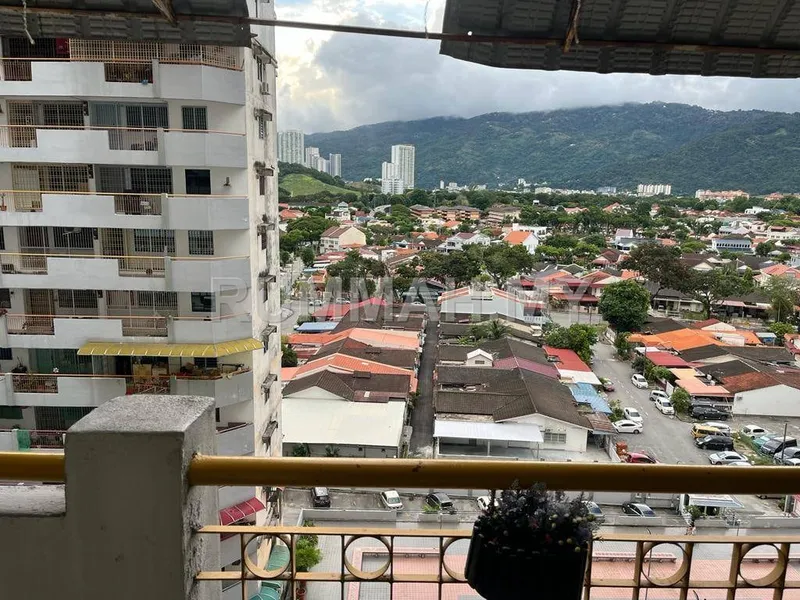 condo in Jelutong, Penang — photo 3